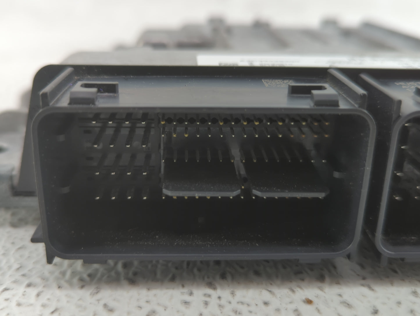 2017-2019 Ford Escape PCM Engine Control Computer ECU ECM PCU OEM P/N:HJ5A-12A650-MA FV6A-12B684-AB Fits Fits 2017 2018 2019