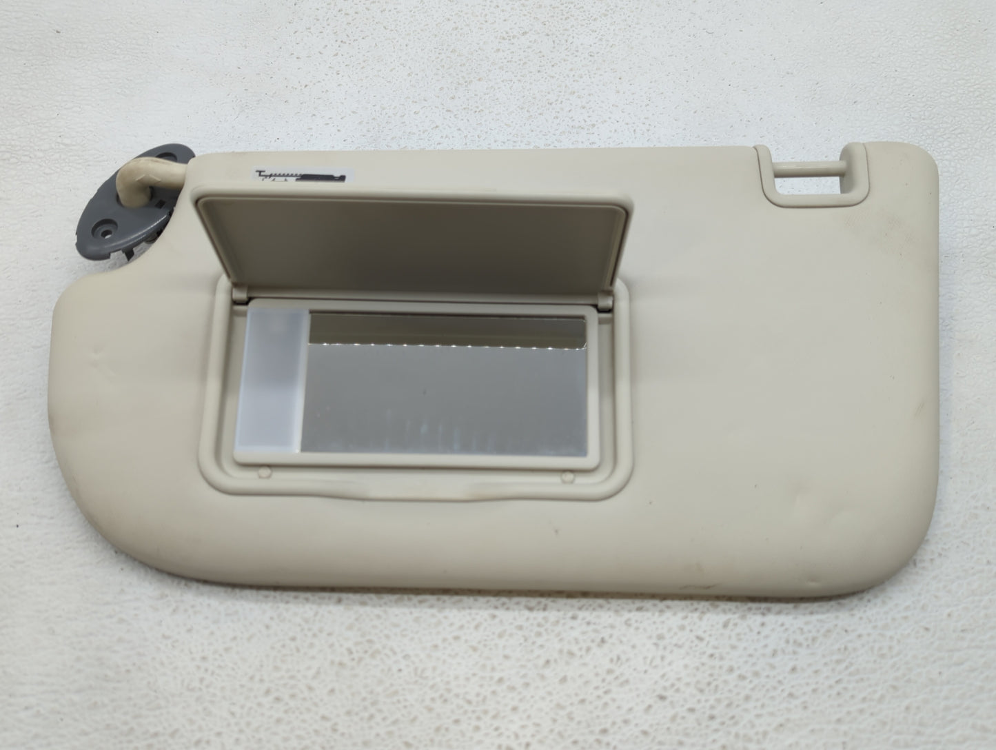 2013-2019 Ford Escape Sun Visor Shade Replacement Passenger Right Mirror Fits Fits 2013 2014 2015 2016 2017 2018 2019 OEM Us