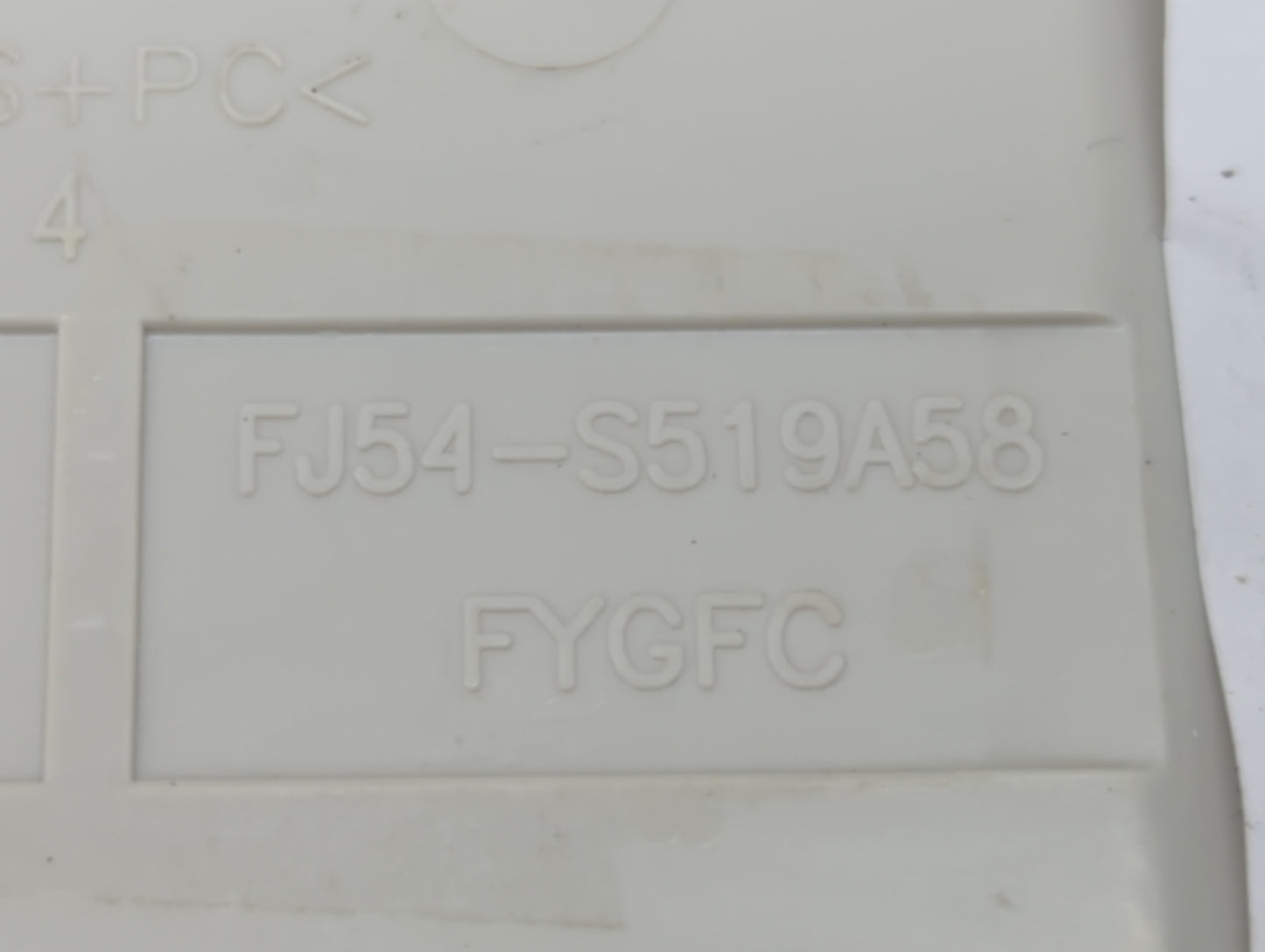 2017 Ford Escape Overhead Roof Console Cream - Oemusedautoparts1.com