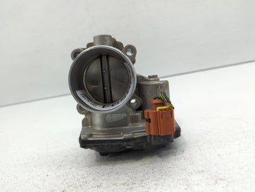 2017-2019 Ford Escape Throttle Body P/N:DS7G-9F991-BB Fits Fits 2014 2015 2016 2017 2018 2019 2020 OEM Used Auto Parts - Oem