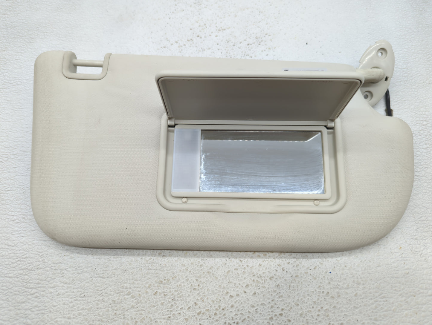 2013-2019 Ford Escape Sun Visor Shade Replacement Passenger Right Mirror Fits Fits 2013 2014 2015 2016 2017 2018 2019 OEM Us