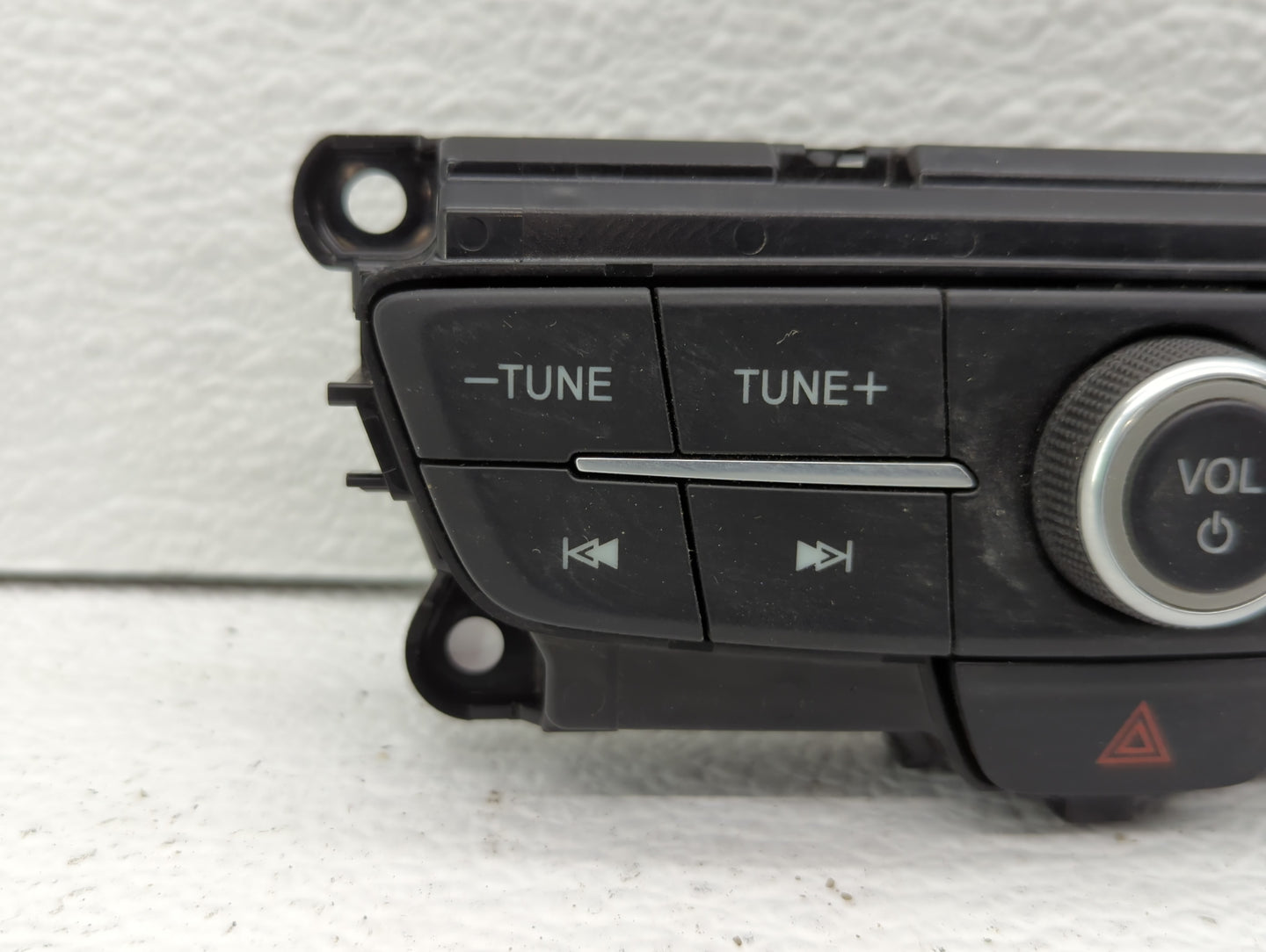 2017-2019 Ford Escape Radio Control Panel - Oemusedautoparts1.com