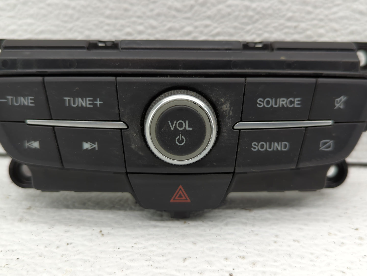 2017-2019 Ford Escape Radio Control Panel - Oemusedautoparts1.com