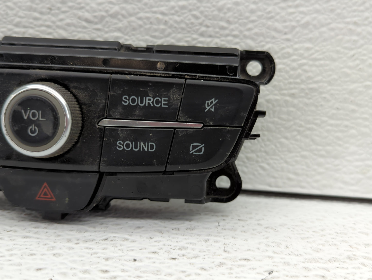 2017-2019 Ford Escape Radio Control Panel - Oemusedautoparts1.com