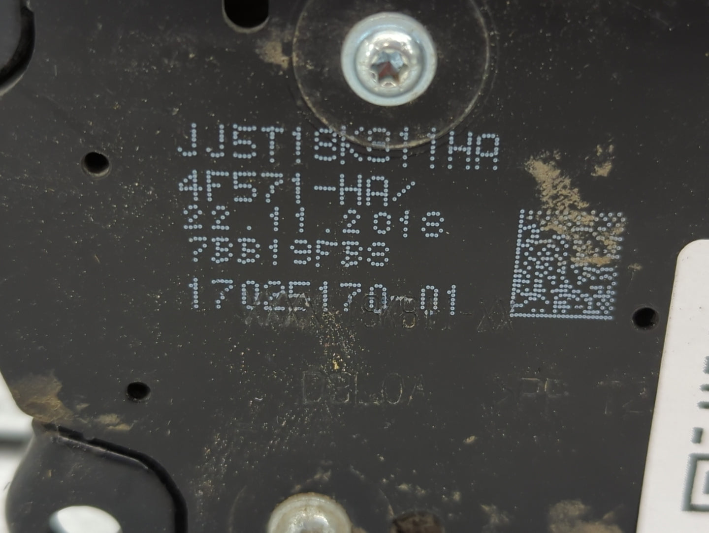 2017-2019 Ford Escape Radio Control Panel - Oemusedautoparts1.com