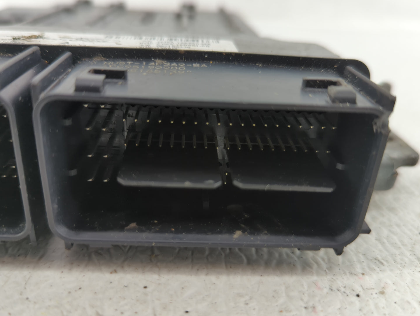 2017-2019 Ford Escape PCM Engine Control Computer ECU ECM PCU OEM P/N:FV6A-12B684-AB HJ5A-12A650-MA Fits Fits 2017 2018 2019