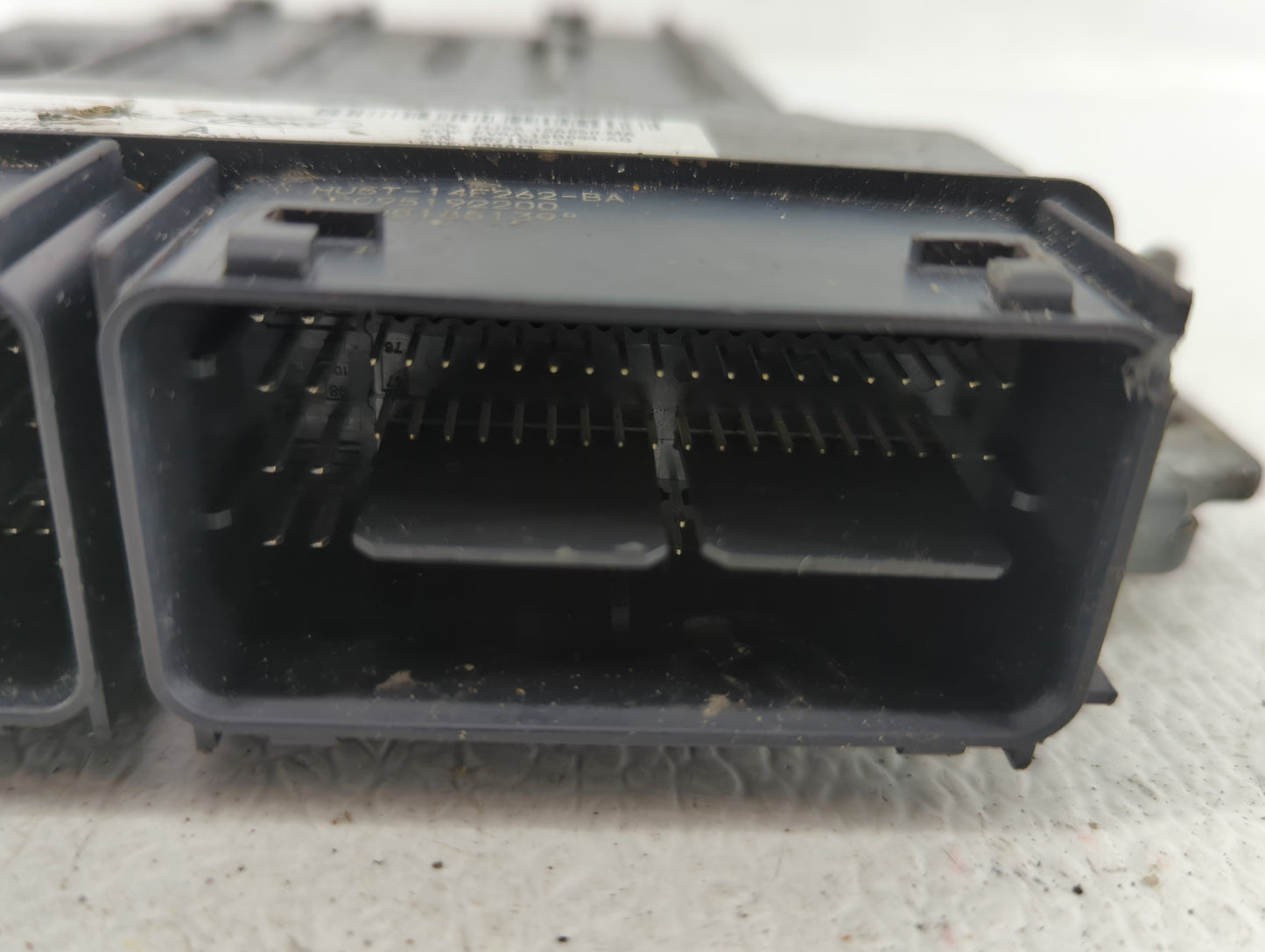 2017-2019 Ford Escape PCM Engine Control Computer ECU ECM PCU OEM P/N:FV6A-12B684-AB HJ5A-12A650-MA Fits Fits 2017 2018 2019