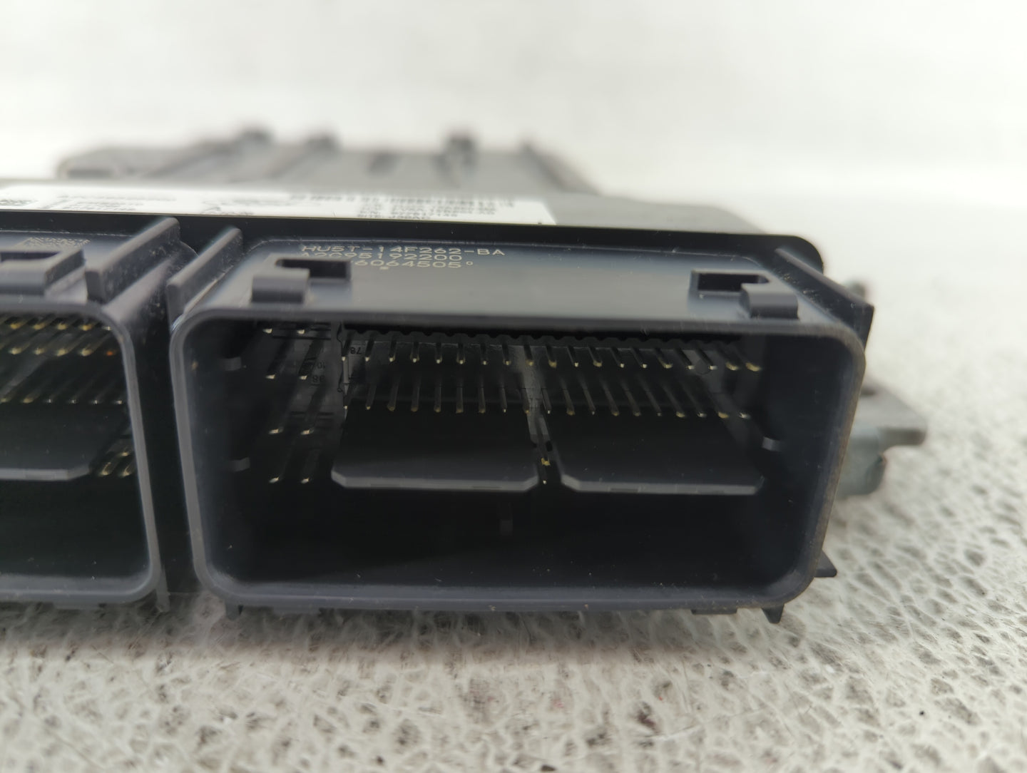 2017-2019 Ford Escape PCM Engine Control Computer ECU ECM PCU OEM P/N:FV6A-12B684-AB HJ5A-12A650-MA Fits Fits 2017 2018 2019