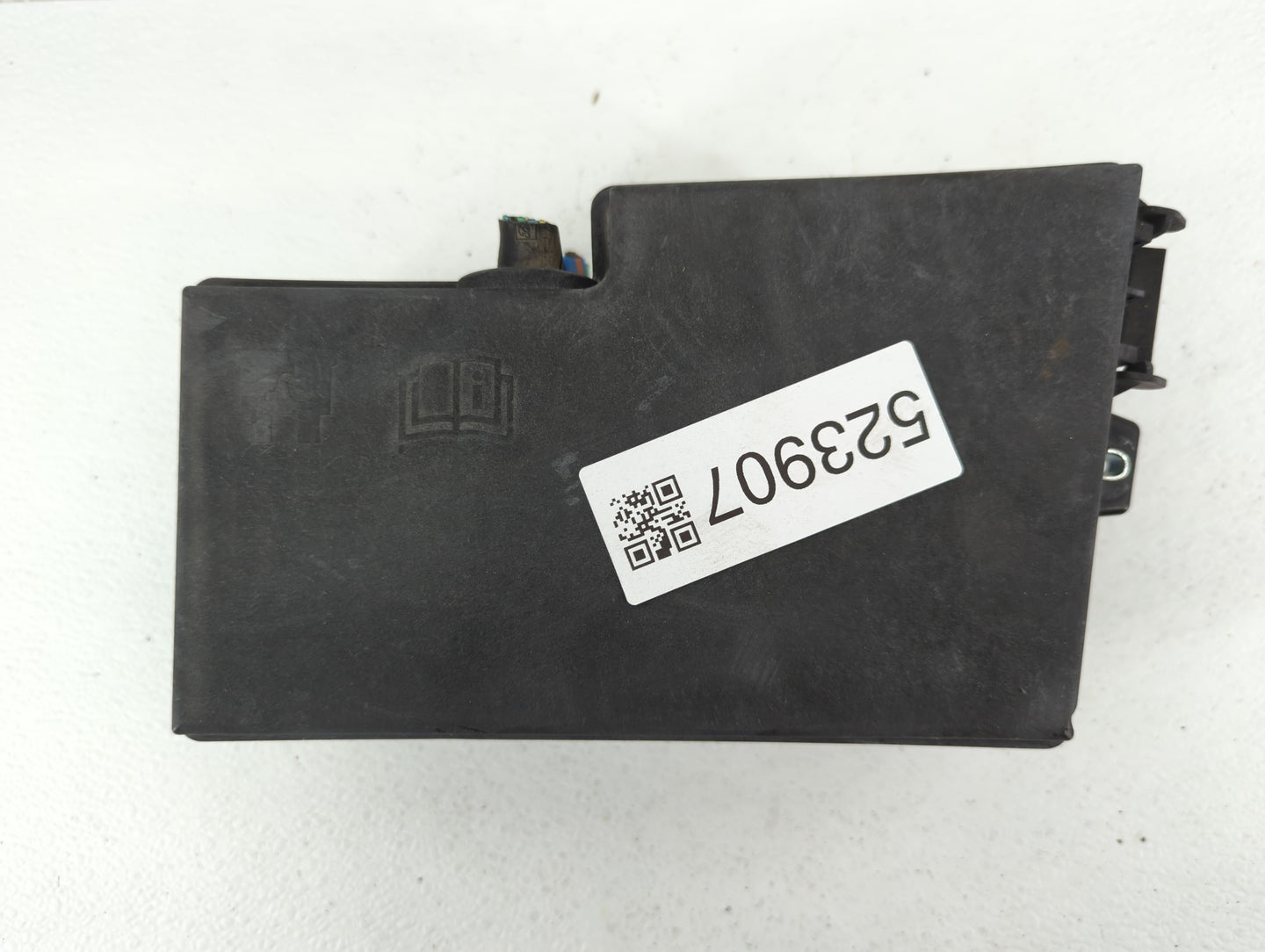 2017 Ford Escape Fusebox Fuse Box Panel Relay Module P/N:AV6T-14A067-AD Fits OEM Used Auto Parts - Oemusedautoparts1.com