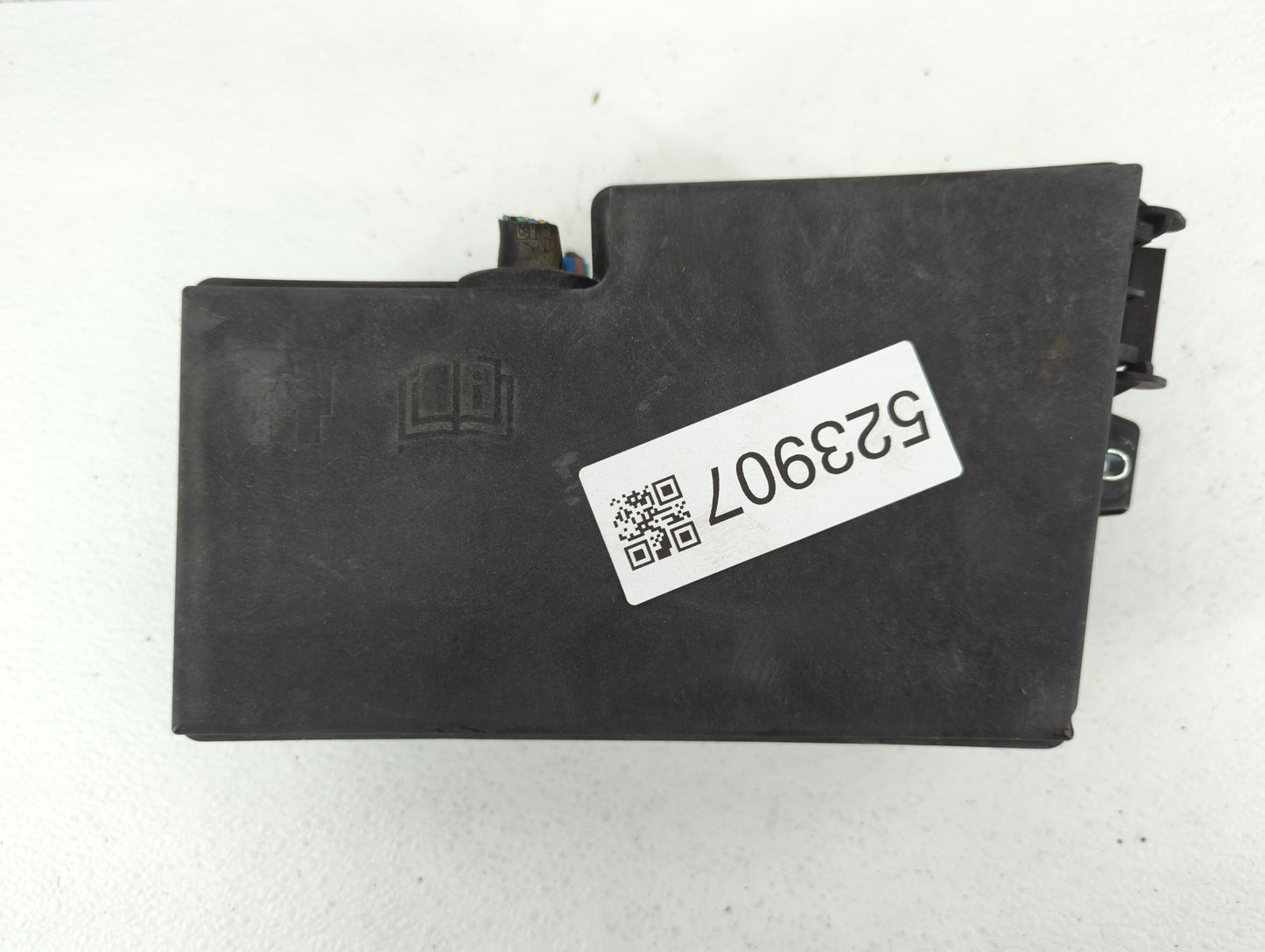 2017 Ford Escape Fusebox Fuse Box Panel Relay Module P/N:AV6T-14A067-AD Fits OEM Used Auto Parts - Oemusedautoparts1.com