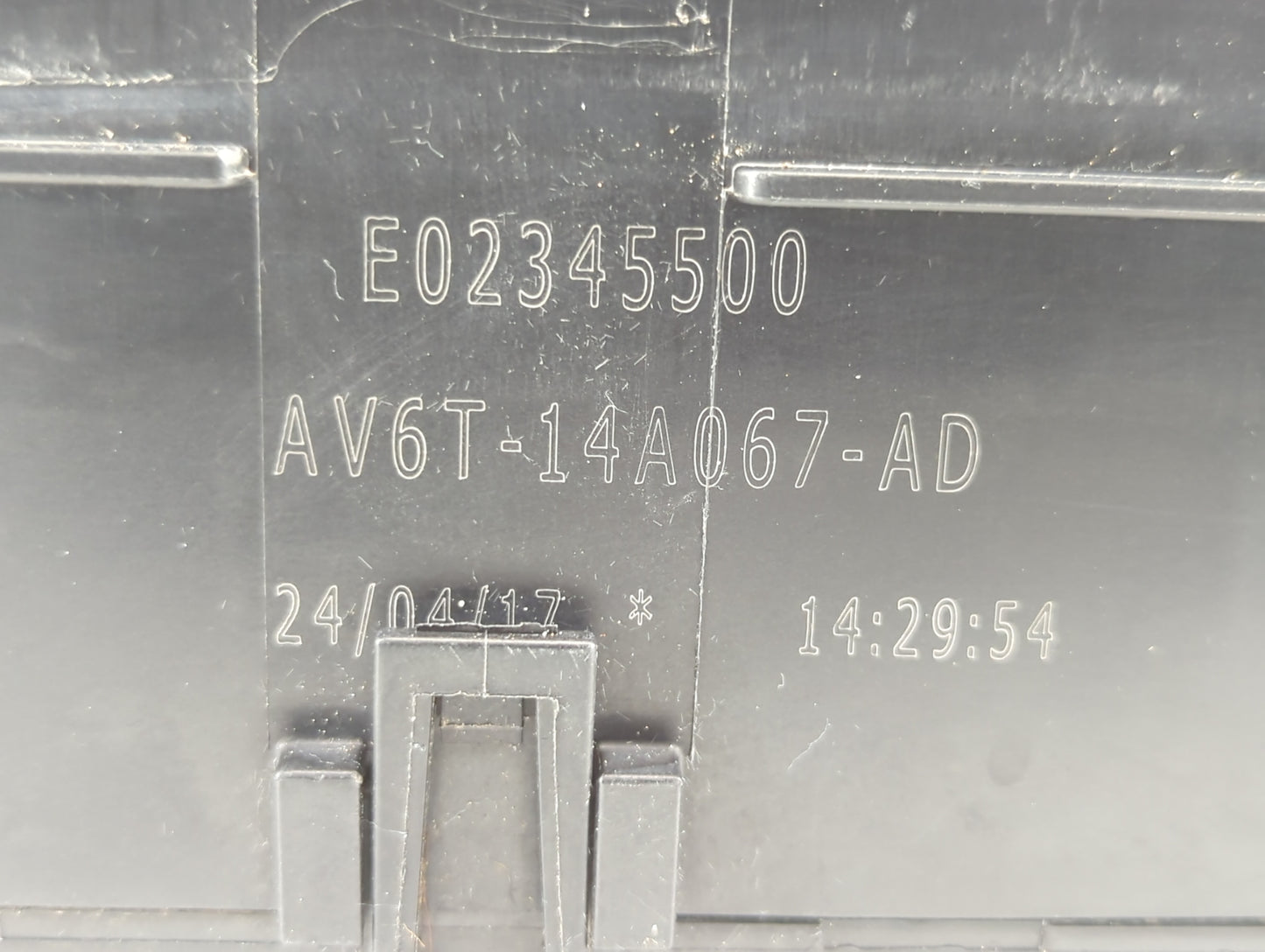 2017 Ford Escape Fusebox Fuse Box Panel Relay Module P/N:AV6T-14A067-AD Fits OEM Used Auto Parts - Oemusedautoparts1.com