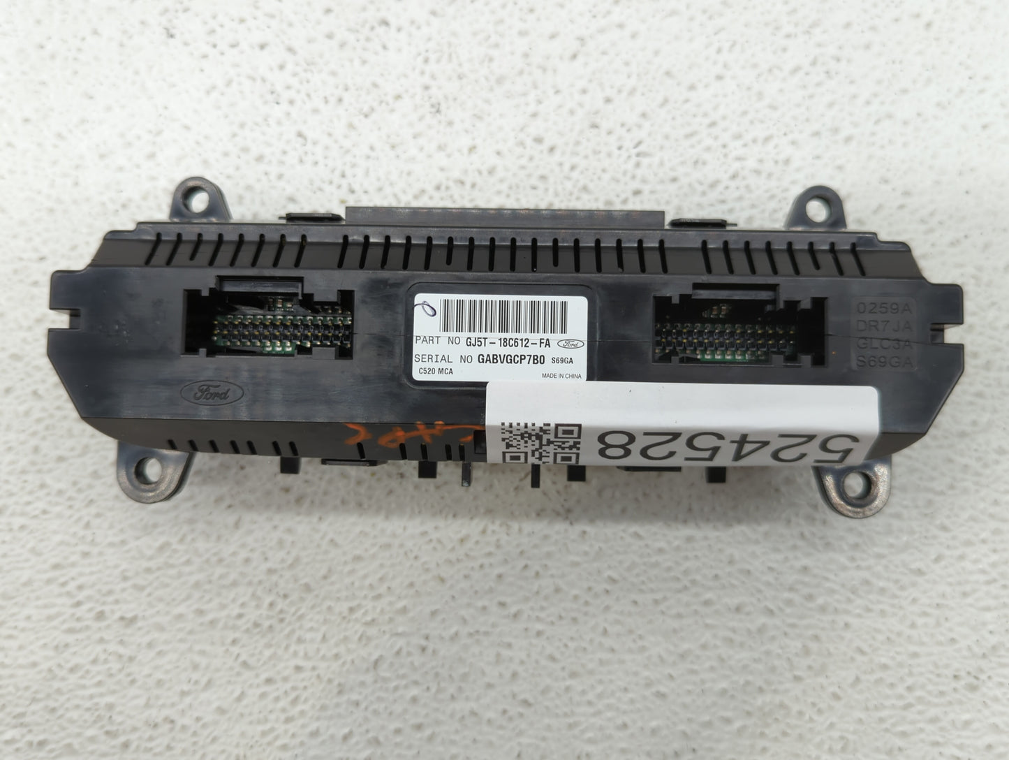 2017 Ford Escape Climate Control Module Temperature AC/Heater Replacement P/N:GJ5T-18C612-EA GJ5T-18C612-FA, GJ5T-18C612-CH 