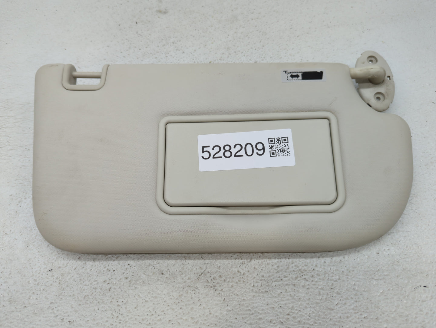 2013-2019 Ford Escape Sun Visor Shade Replacement Passenger Right Mirror Fits Fits 2013 2014 2015 2016 2017 2018 2019 OEM Us