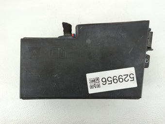 compare product 2017 Ford Escape Fusebox Fuse Box Panel Relay Module P/N:AV6T-14A142-AB AV6T-14A067-AD Fits OEM Used Auto Parts