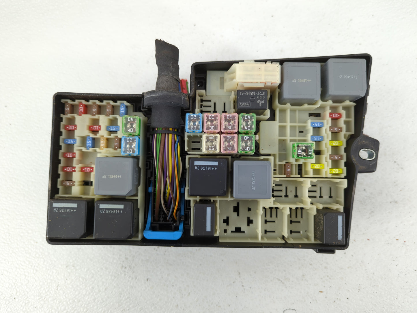 2017 Ford Escape Fusebox Fuse Box Panel Relay Module P/N:AV6T-14A142-AB AV6T-14A067-AD Fits OEM Used Auto Parts - Oemusedaut