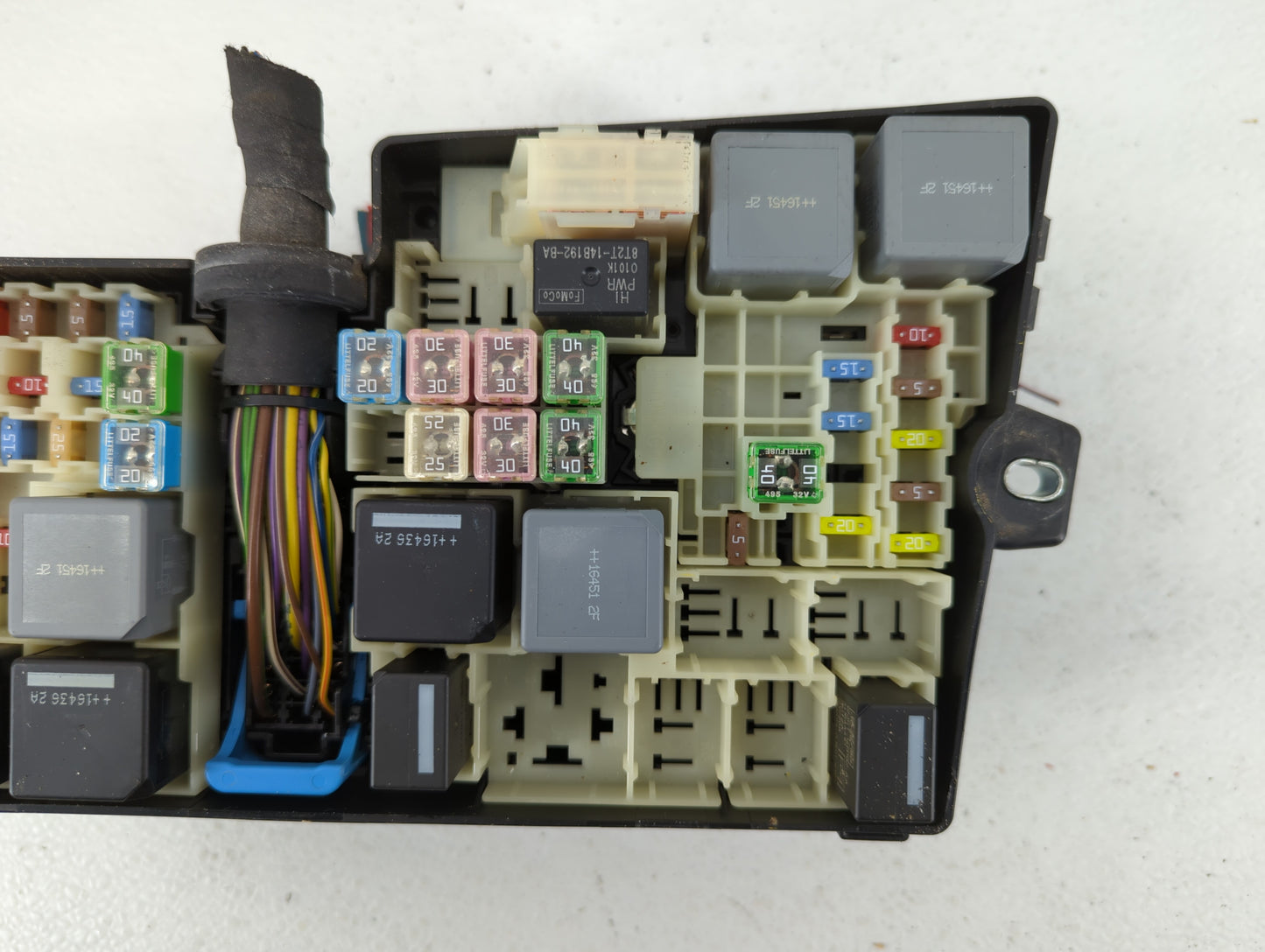 2017 Ford Escape Fusebox Fuse Box Panel Relay Module P/N:AV6T-14A142-AB AV6T-14A067-AD Fits OEM Used Auto Parts - Oemusedaut