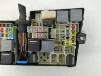 2017 Ford Escape Fusebox Fuse Box Panel Relay Module P/N:AV6T-14A142-AB AV6T-14A067-AD Fits OEM Used Auto Parts - Oemusedaut