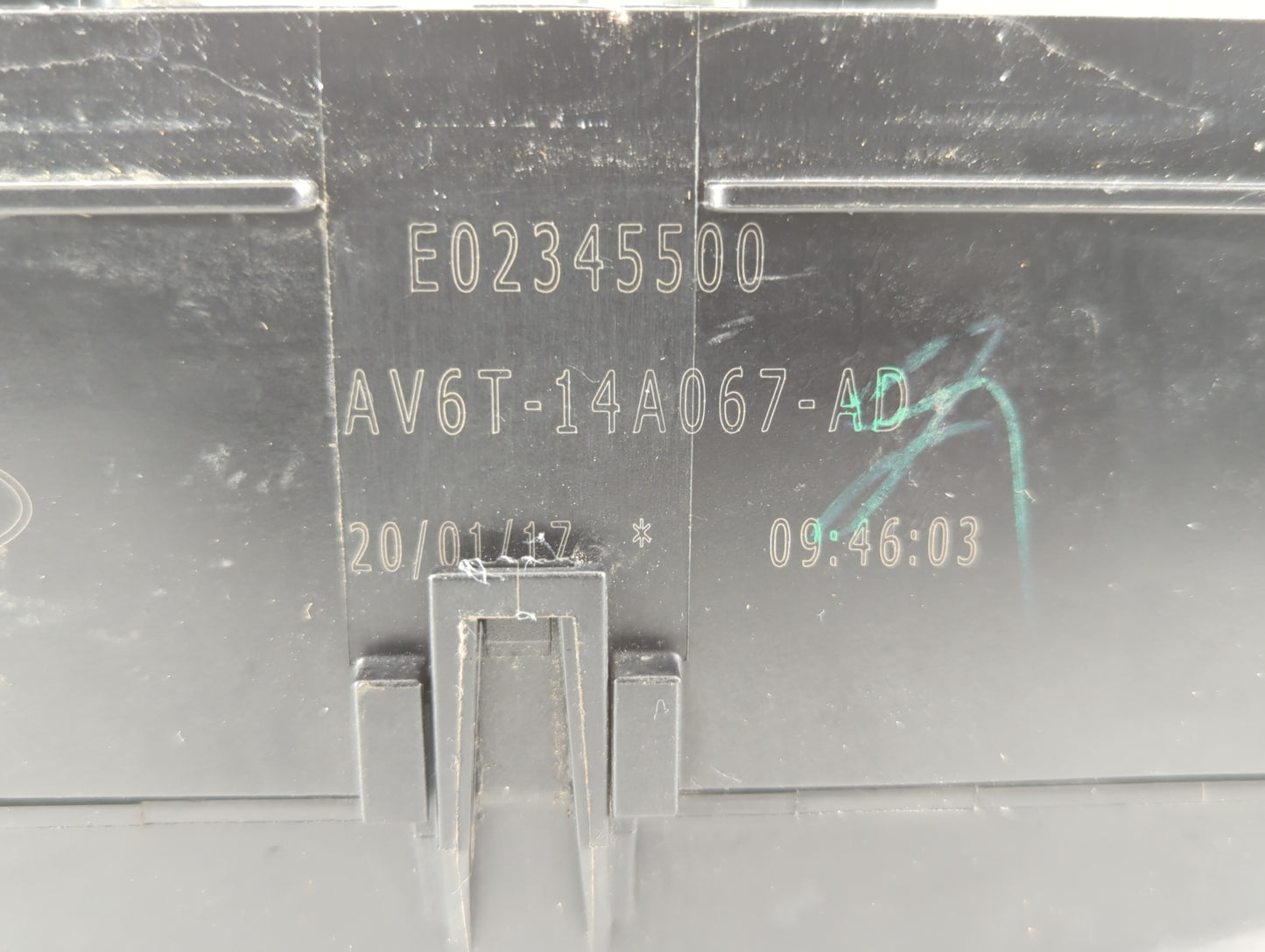 2017 Ford Escape Fusebox Fuse Box Panel Relay Module P/N:AV6T-14A067-AD GJ5T-14K733 Fits OEM Used Auto Parts - Oemusedautopa