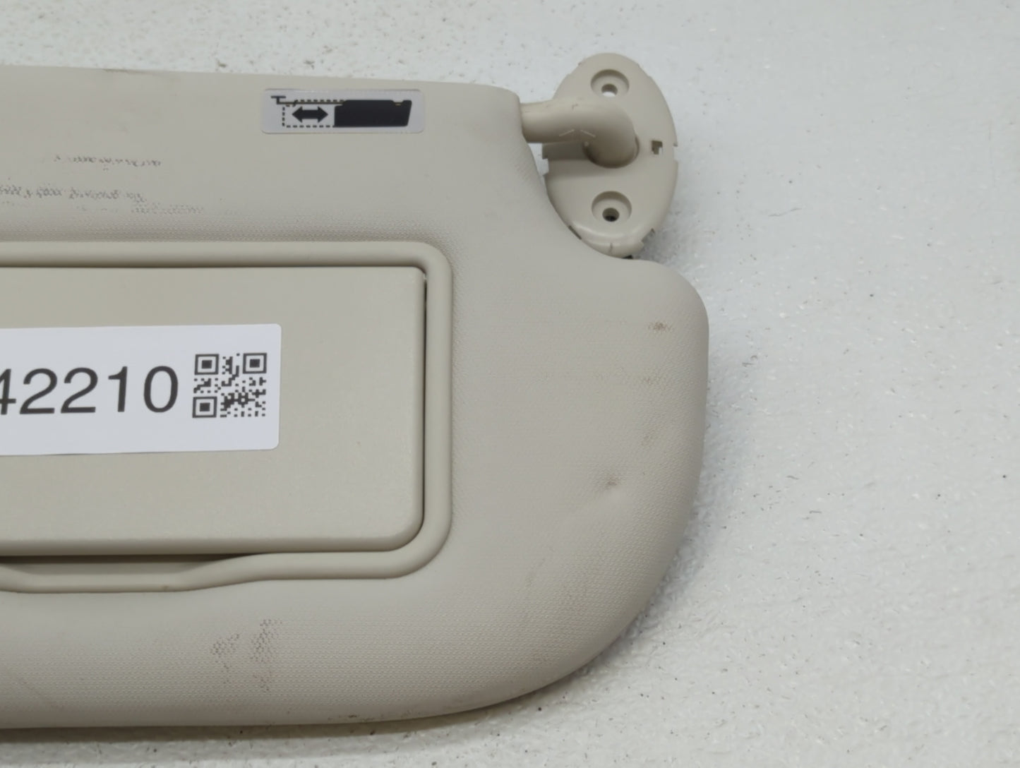 2013-2019 Ford Escape Sun Visor Shade Replacement Passenger Right Mirror Fits Fits 2013 2014 2015 2016 2017 2018 2019 OEM Us