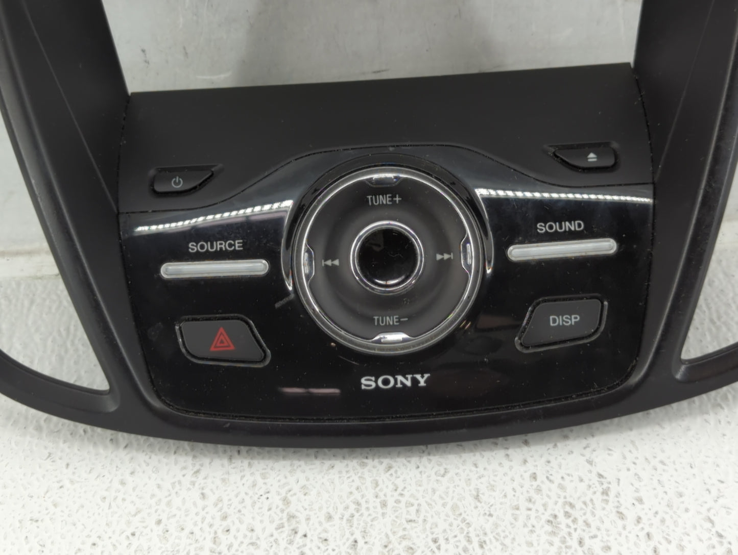 2017-2019 Ford Escape Radio AM FM Cd Player Receiver Replacement P/N:CJ54 18835 EE Fits Fits 2017 2018 2019 OEM Used Auto Pa