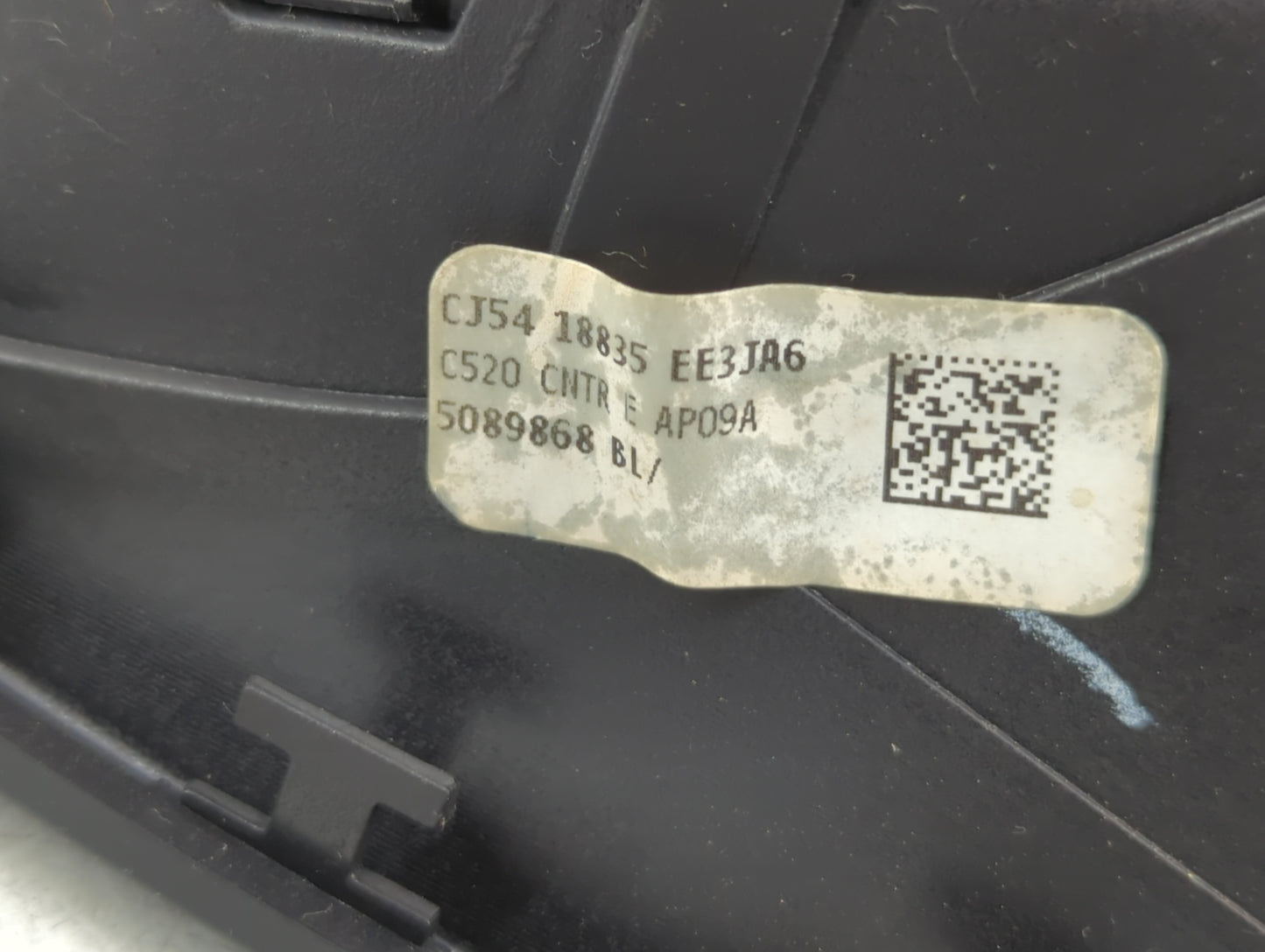 2017-2019 Ford Escape Radio AM FM Cd Player Receiver Replacement P/N:CJ54 18835 EE Fits Fits 2017 2018 2019 OEM Used Auto Pa