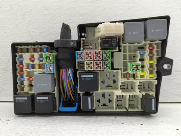 2017 Ford Escape Fusebox Fuse Box Panel Relay Module P/N:AV6T-14A142-AB AV6T-14A067-AD, AV6T-14A057-AD Fits OEM Used Auto Parts