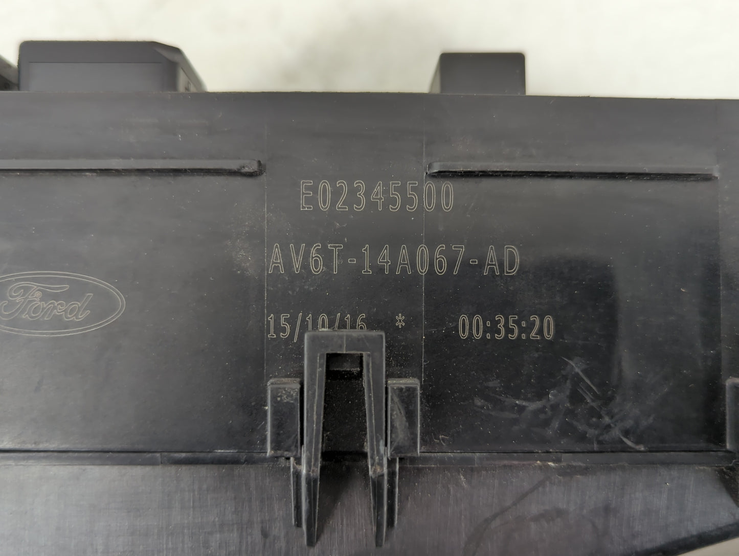 2017 Ford Escape Fusebox Fuse Box Panel Relay Module P/N:AV6T-14A067-AD Fits OEM Used Auto Parts - Oemusedautoparts1.com