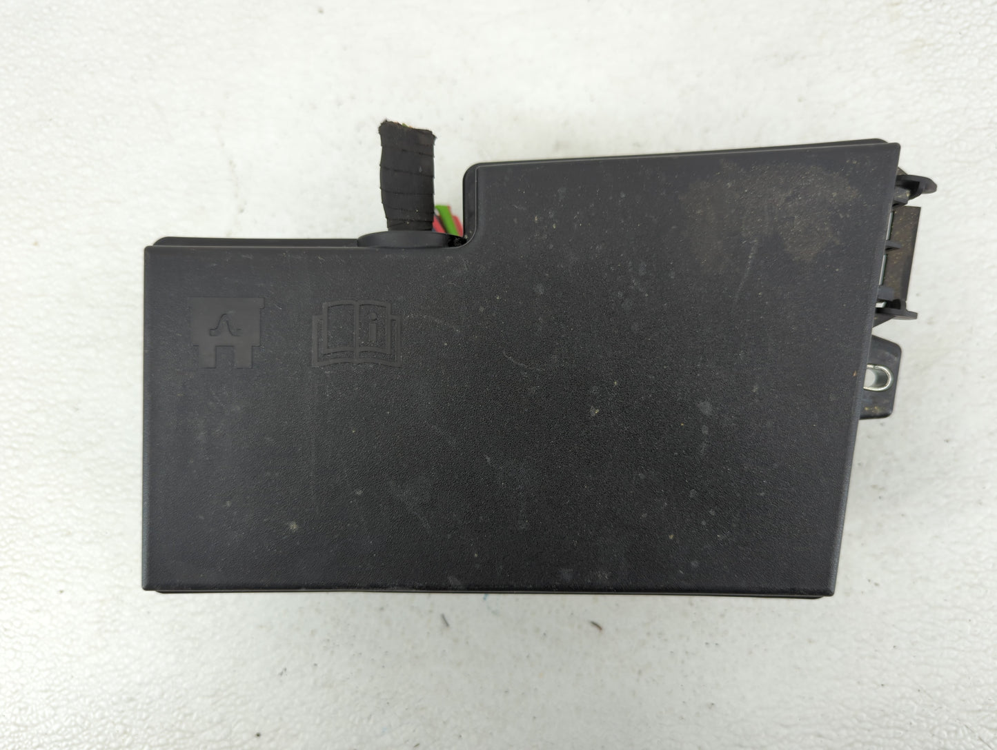 2017 Ford Escape Fusebox Fuse Box Panel Relay Module P/N:AB6T-14A142-AB E02345500, E00027328, AV6T-14A067-AD Fits OEM Used A