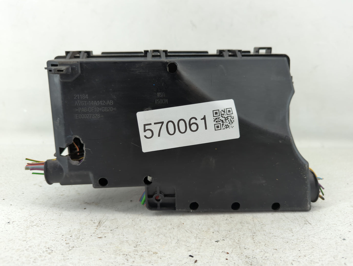 2017 Ford Escape Fusebox Fuse Box Panel Relay Module P/N:AB6T-14A142-AB E02345500, E00027328, AV6T-14A067-AD Fits OEM Used A