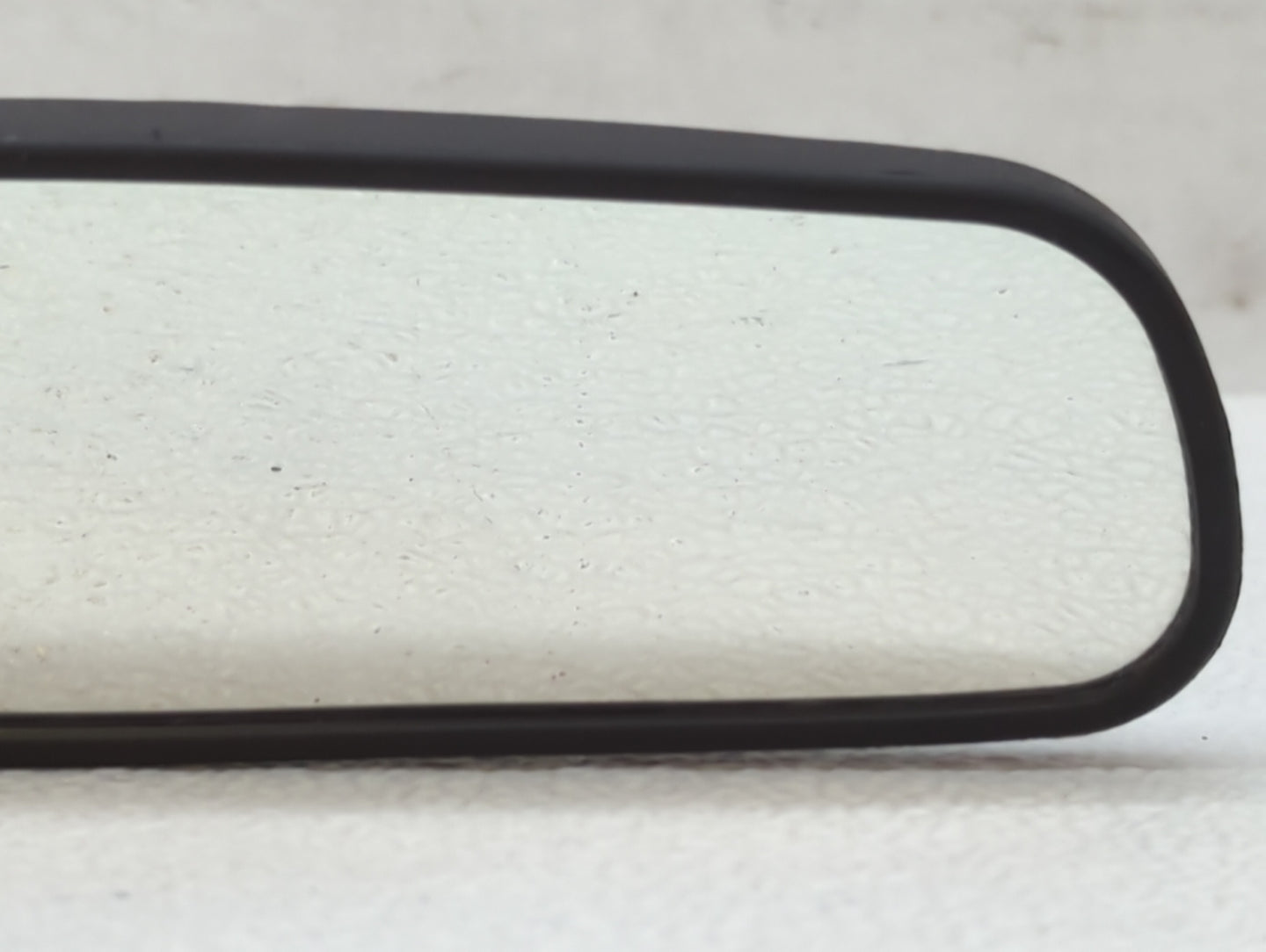 2017-2019 Ford Escape Interior Rear View Mirror Replacement OEM P/N:E11045617 Fits Fits 2015 2016 2017 2018 2019 OEM Used Au
