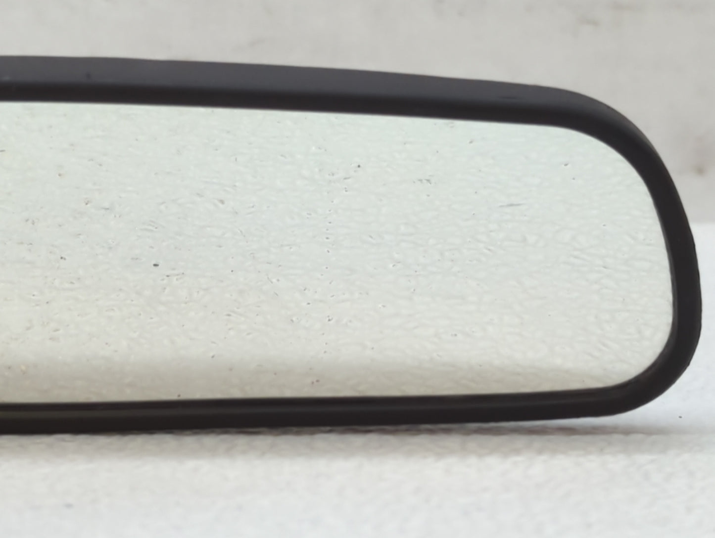 2017-2019 Ford Escape Interior Rear View Mirror Replacement OEM P/N:E11045617 Fits Fits 2015 2016 2017 2018 2019 OEM Used Au