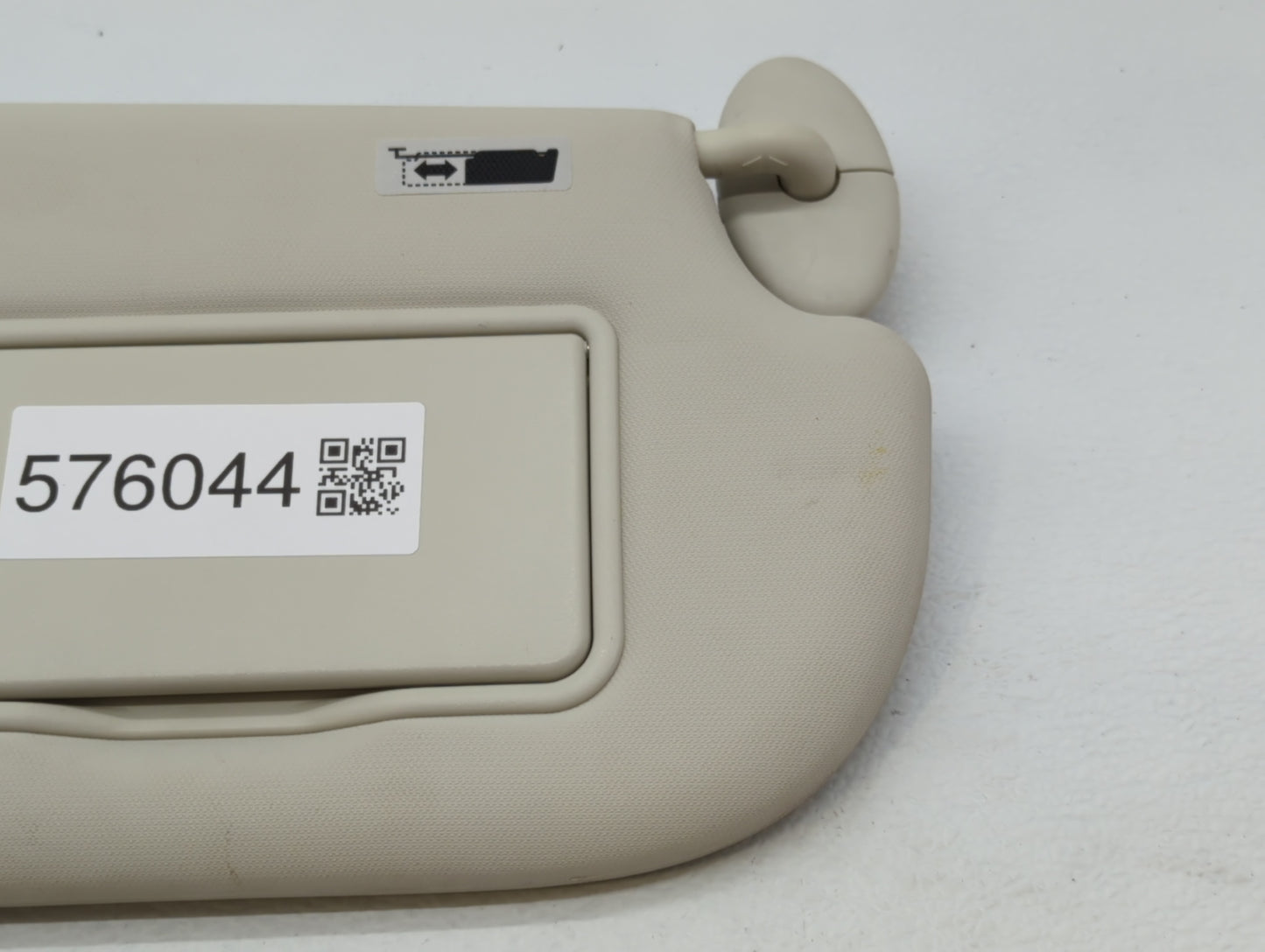 2013-2019 Ford Escape Sun Visor Shade Replacement Passenger Right Mirror Fits Fits 2013 2014 2015 2016 2017 2018 2019 OEM Us