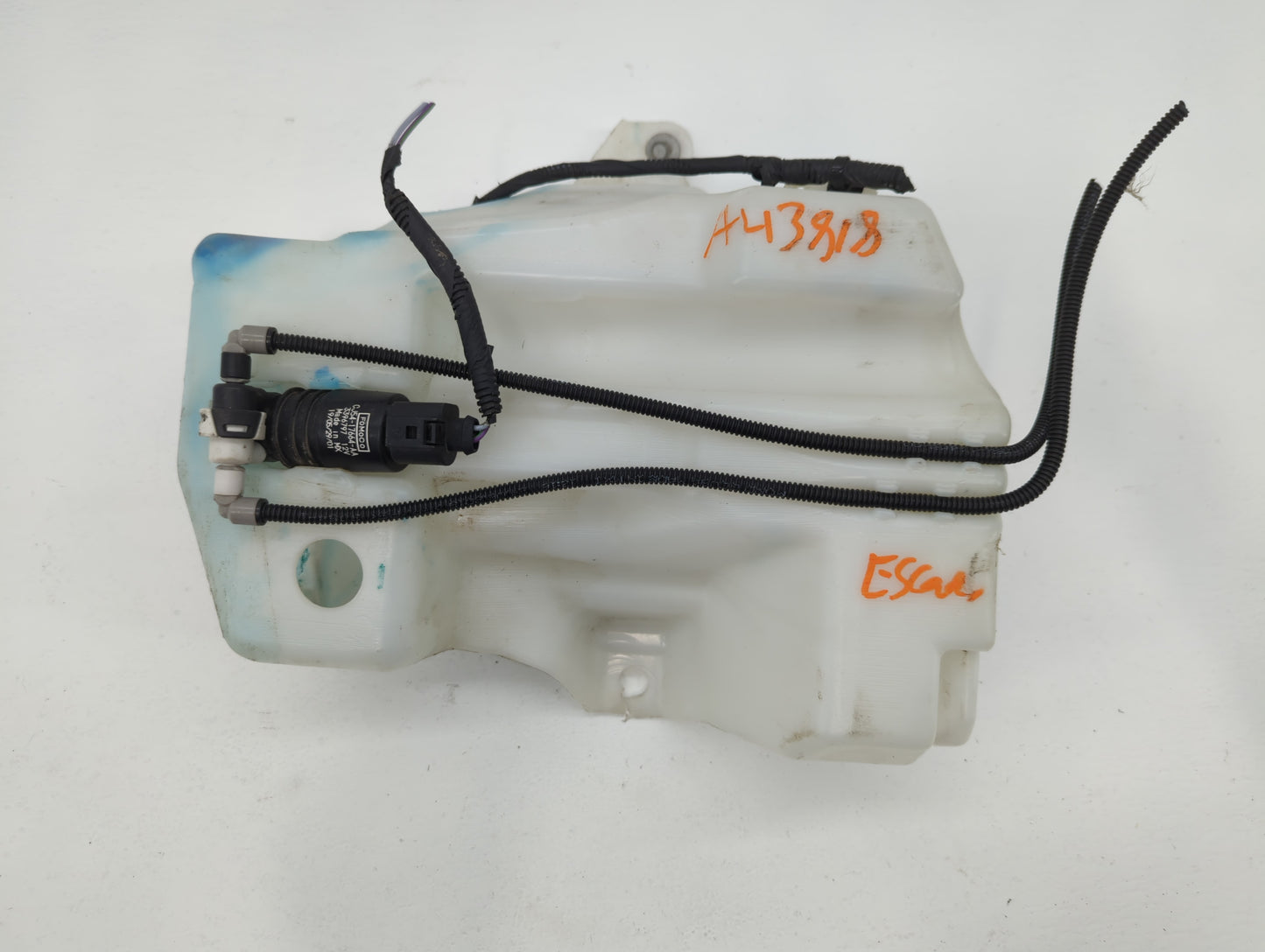 2015-2019 Ford Escape Windshield Washer Fluid Reservoir Bottle Oem - Oemusedautoparts1.com