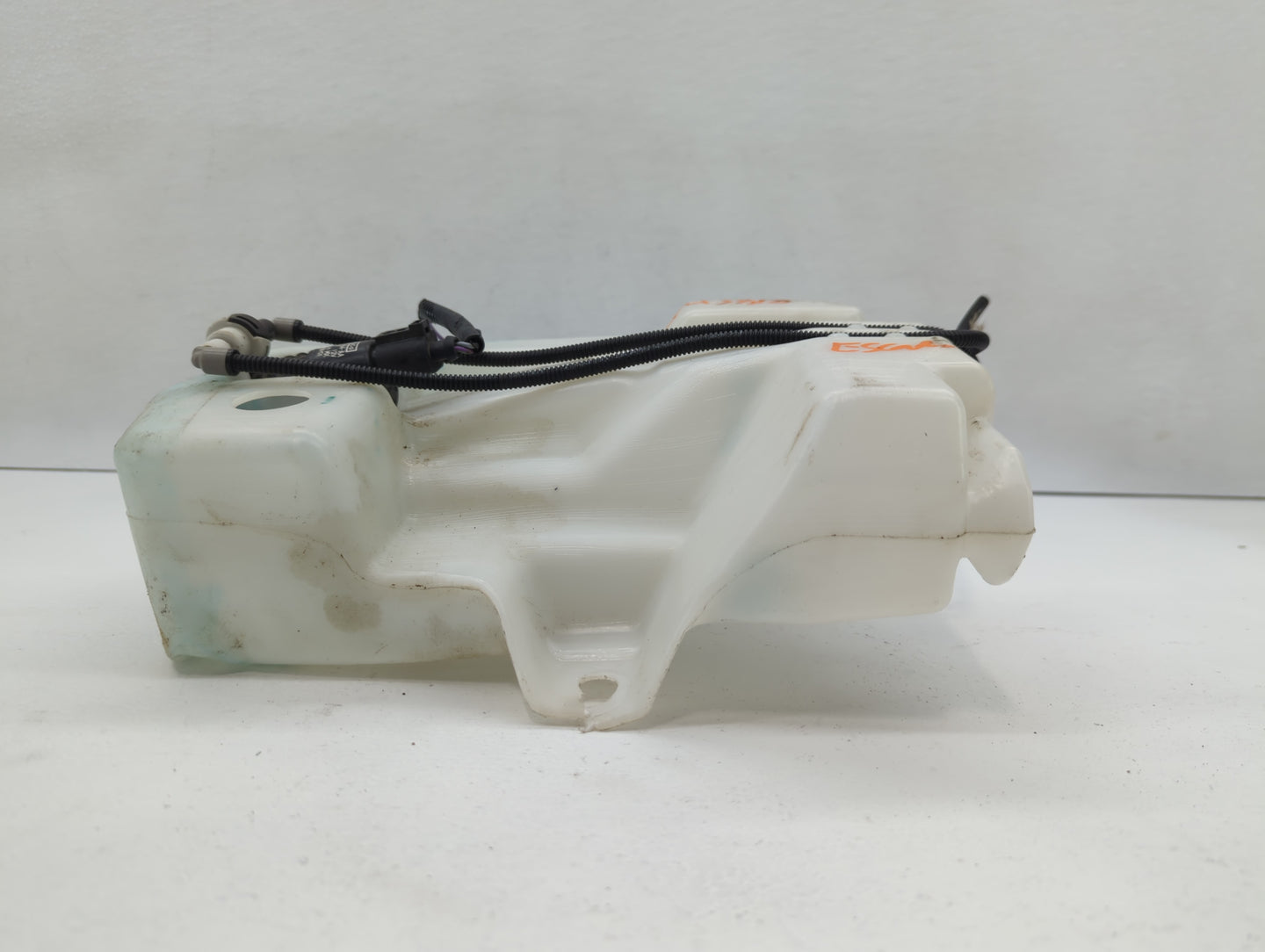 2015-2019 Ford Escape Windshield Washer Fluid Reservoir Bottle Oem - Oemusedautoparts1.com