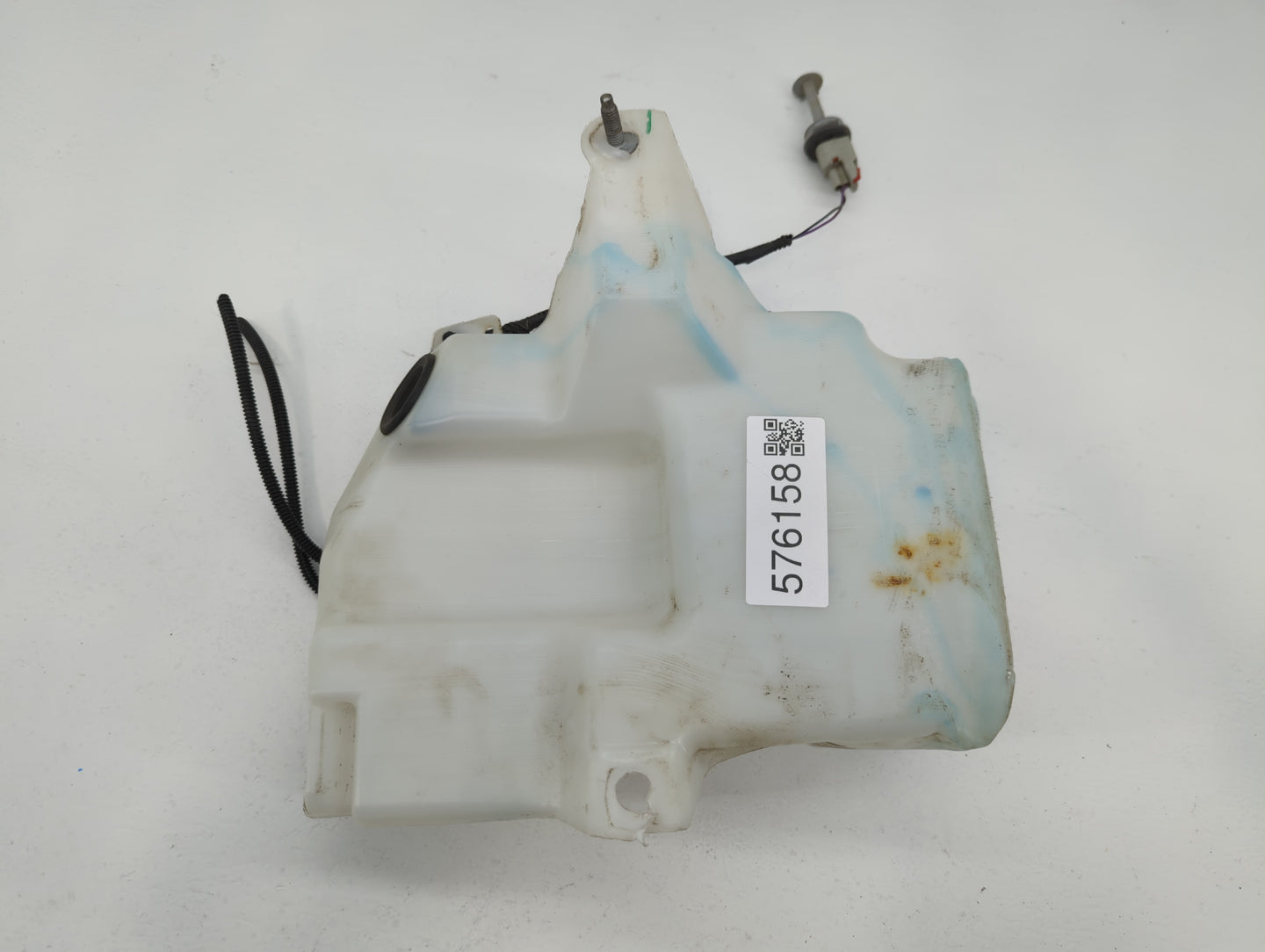 2015-2019 Ford Escape Windshield Washer Fluid Reservoir Bottle Oem - Oemusedautoparts1.com