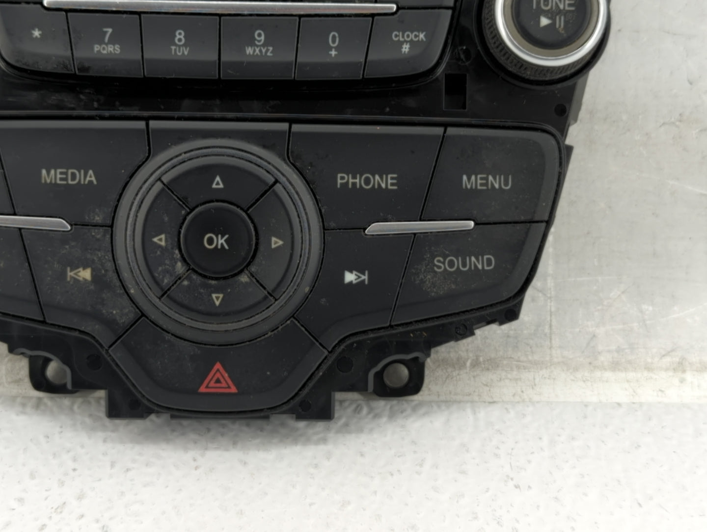 2017-2019 Ford Escape Radio AM FM Cd Player Receiver Replacement P/N:F1ET18K811KD Fits Fits 2015 2016 2017 2018 2019 OEM Use