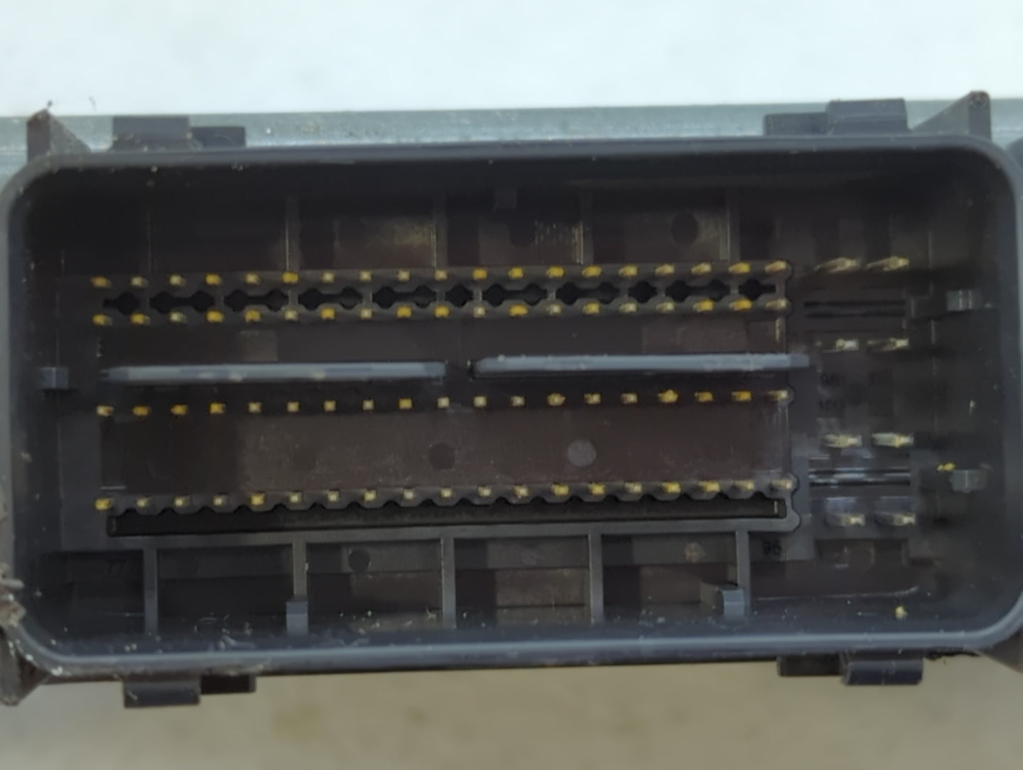 2017-2019 Ford Escape PCM Engine Control Computer ECU ECM PCU OEM P/N:HJ5A-12A650-MA Fits Fits 2017 2018 2019 OEM Used Auto 