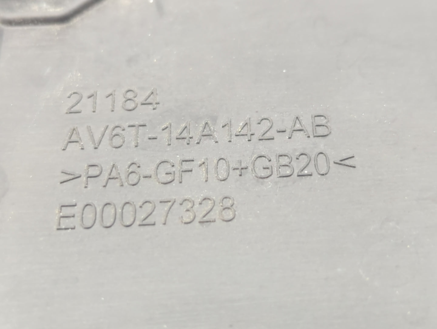 2017 Ford Escape Fusebox Fuse Box Panel Relay Module P/N:AV6T-14A142-AB Fits OEM Used Auto Parts - Oemusedautoparts1.com