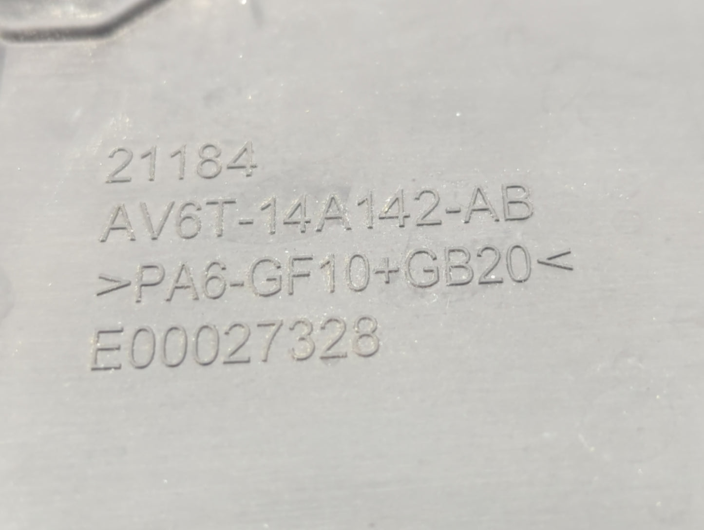 2017 Ford Escape Fusebox Fuse Box Panel Relay Module P/N:AV6T-14A142-AB Fits OEM Used Auto Parts - Oemusedautoparts1.com