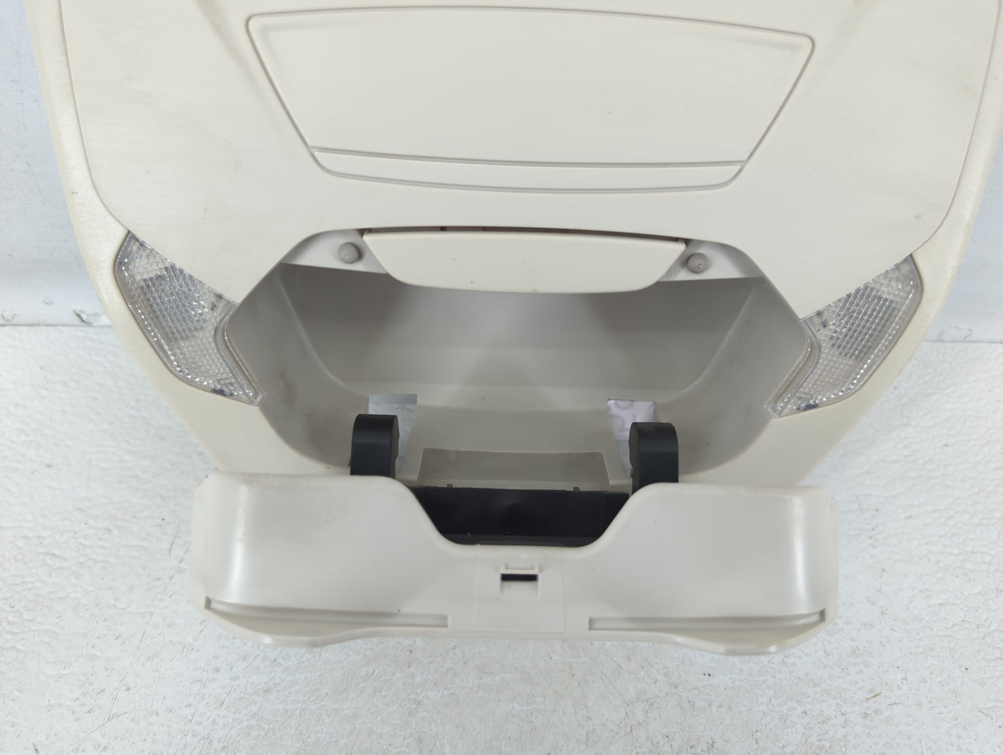 2015-2019 Ford Escape Overhead Roof Console Interior Dome Light - Oemusedautoparts1.com