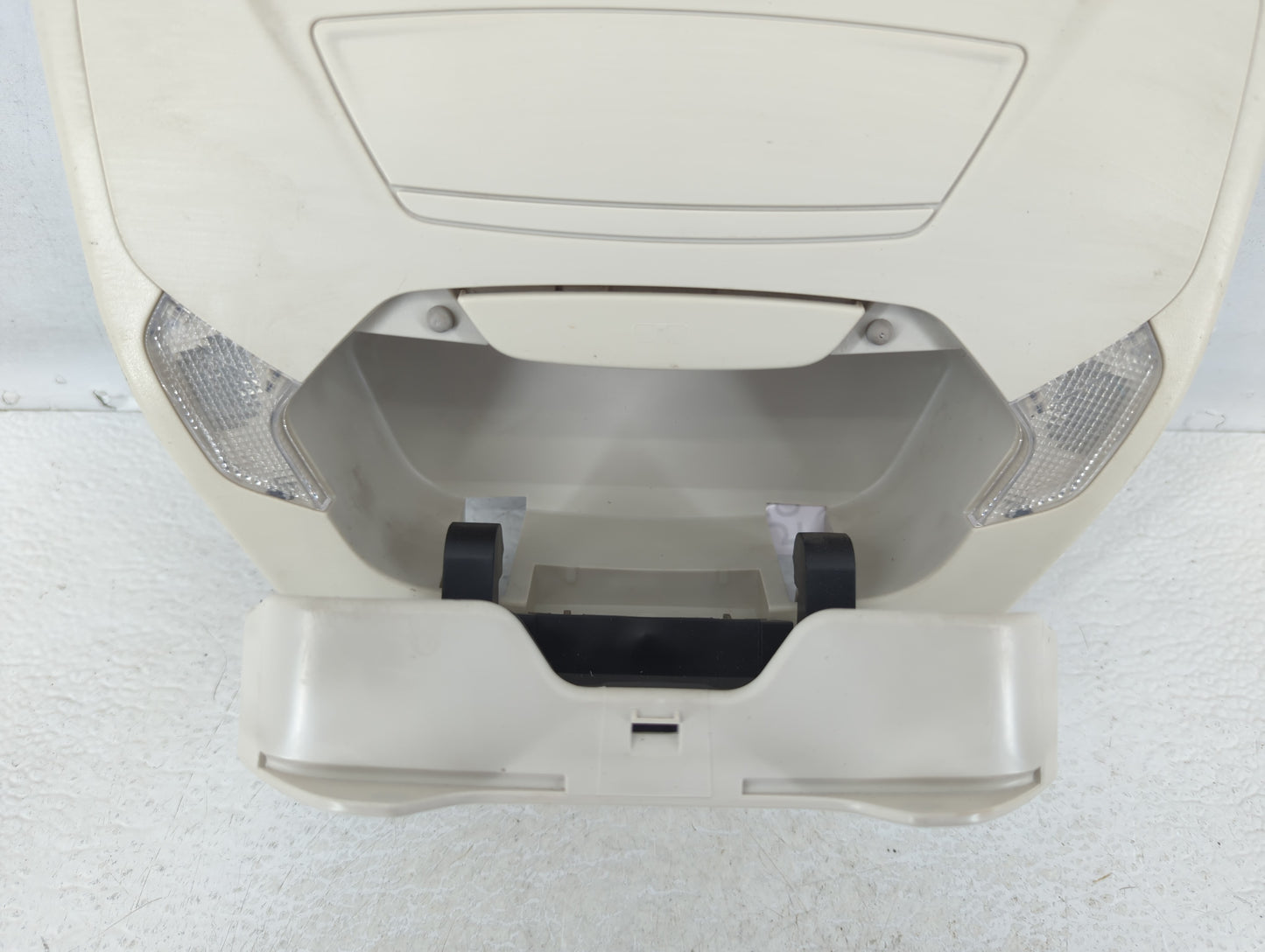 2015-2019 Ford Escape Overhead Roof Console Interior Dome Light - Oemusedautoparts1.com