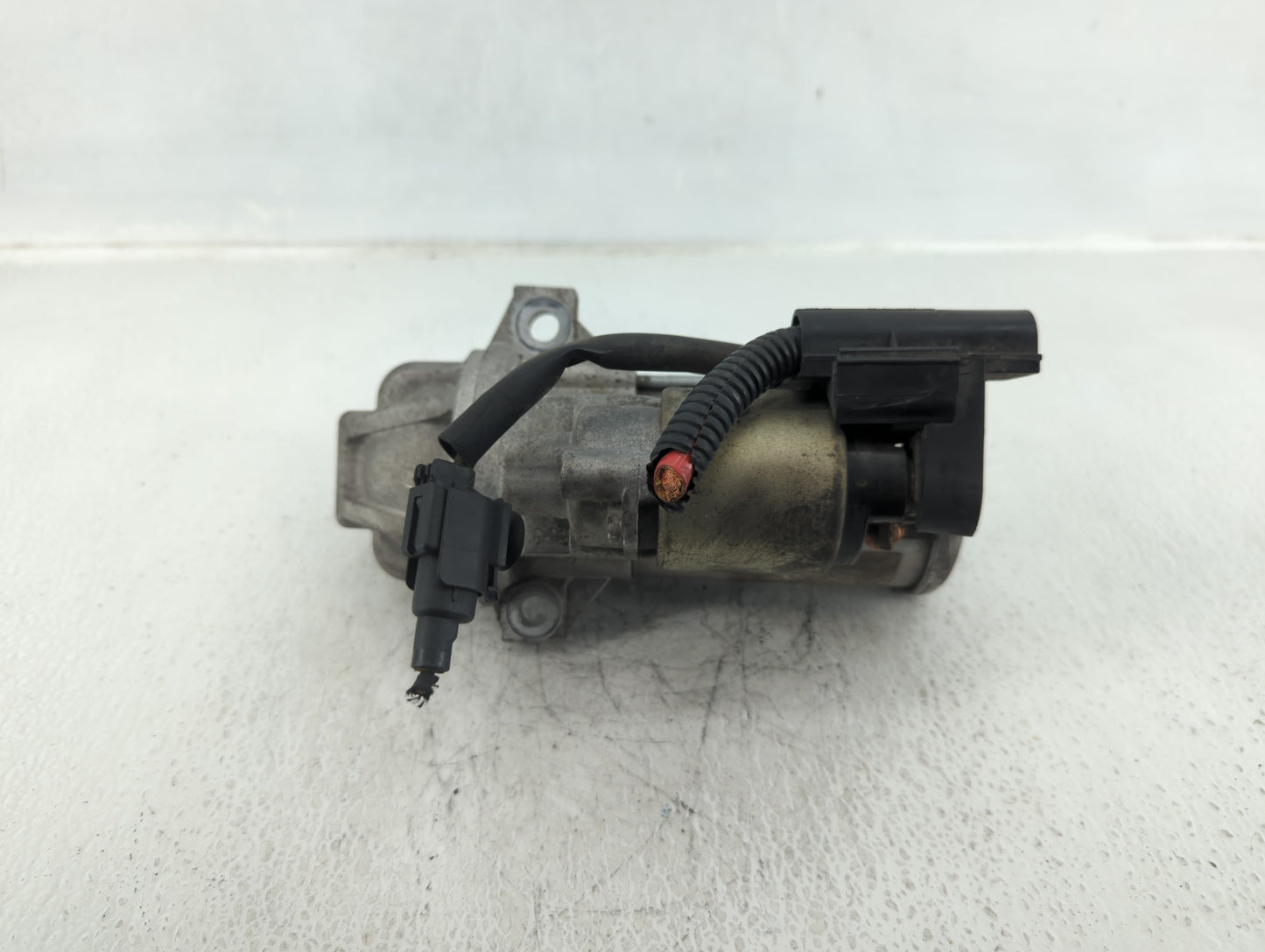 2017-2019 Ford Escape Car Starter Motor Solenoid OEM Fits Fits 2017 2018 2019 2020 2021 2022 OEM Used Auto Parts - Oemusedau