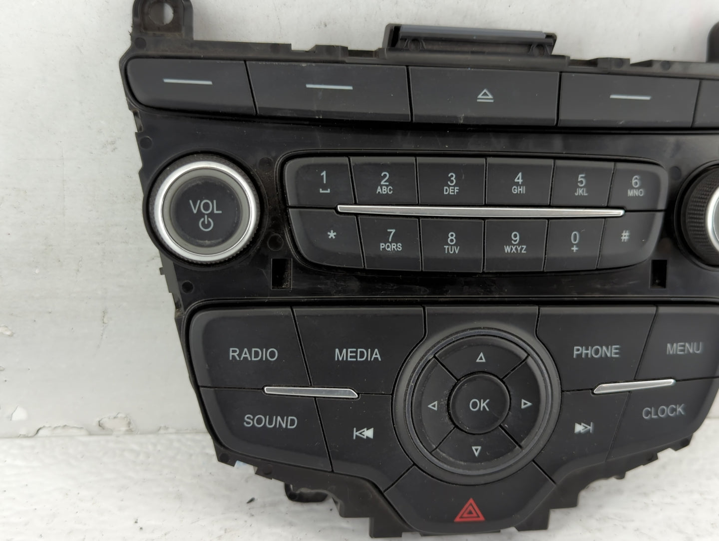 2017 Ford Escape Radio AM FM Cd Player Receiver Replacement P/N:F1FT 18K811 LD Fits OEM Used Auto Parts - Oemusedautoparts1.