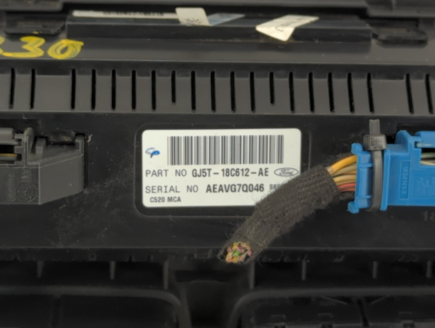 2017 Ford Escape Climate Control Module Temperature AC/Heater Replacement P/N:GJ5T-18C612-AE Fits OEM Used Auto Parts - Oemu