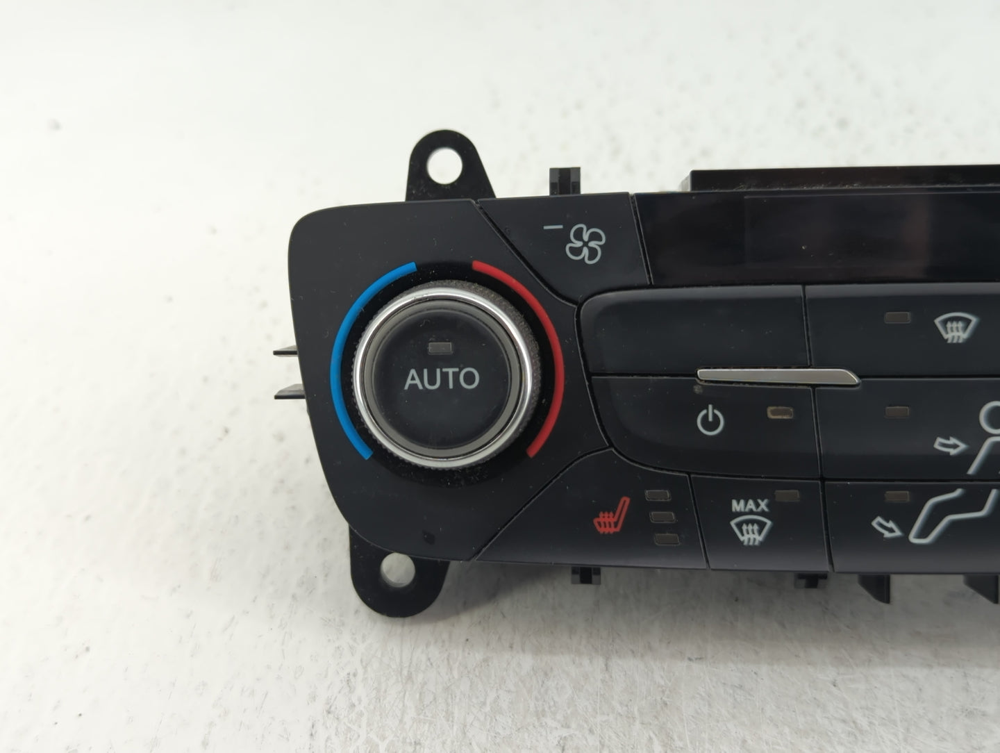 2017 Ford Escape Climate Control Module Temperature AC/Heater Replacement P/N:GJ5T-18C612-FA Fits OEM Used Auto Parts - Oemu