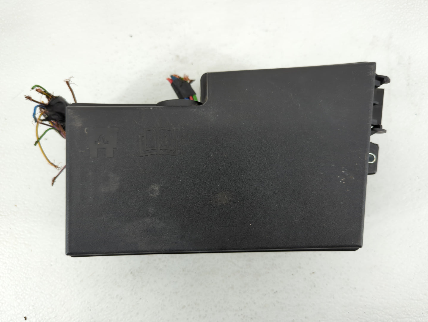 2017 Ford Escape Fusebox Fuse Box Panel Relay Module P/N:AV6T-14A067-AD Fits OEM Used Auto Parts - Oemusedautoparts1.com