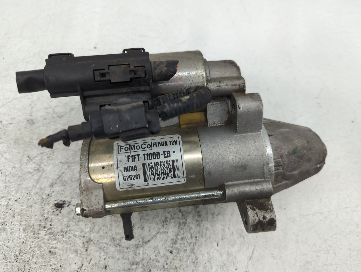 2017-2019 Ford Escape Car Starter Motor Solenoid OEM P/N:F1FT-11000-EB Fits Fits 2017 2018 2019 OEM Used Auto Parts - Oemuse