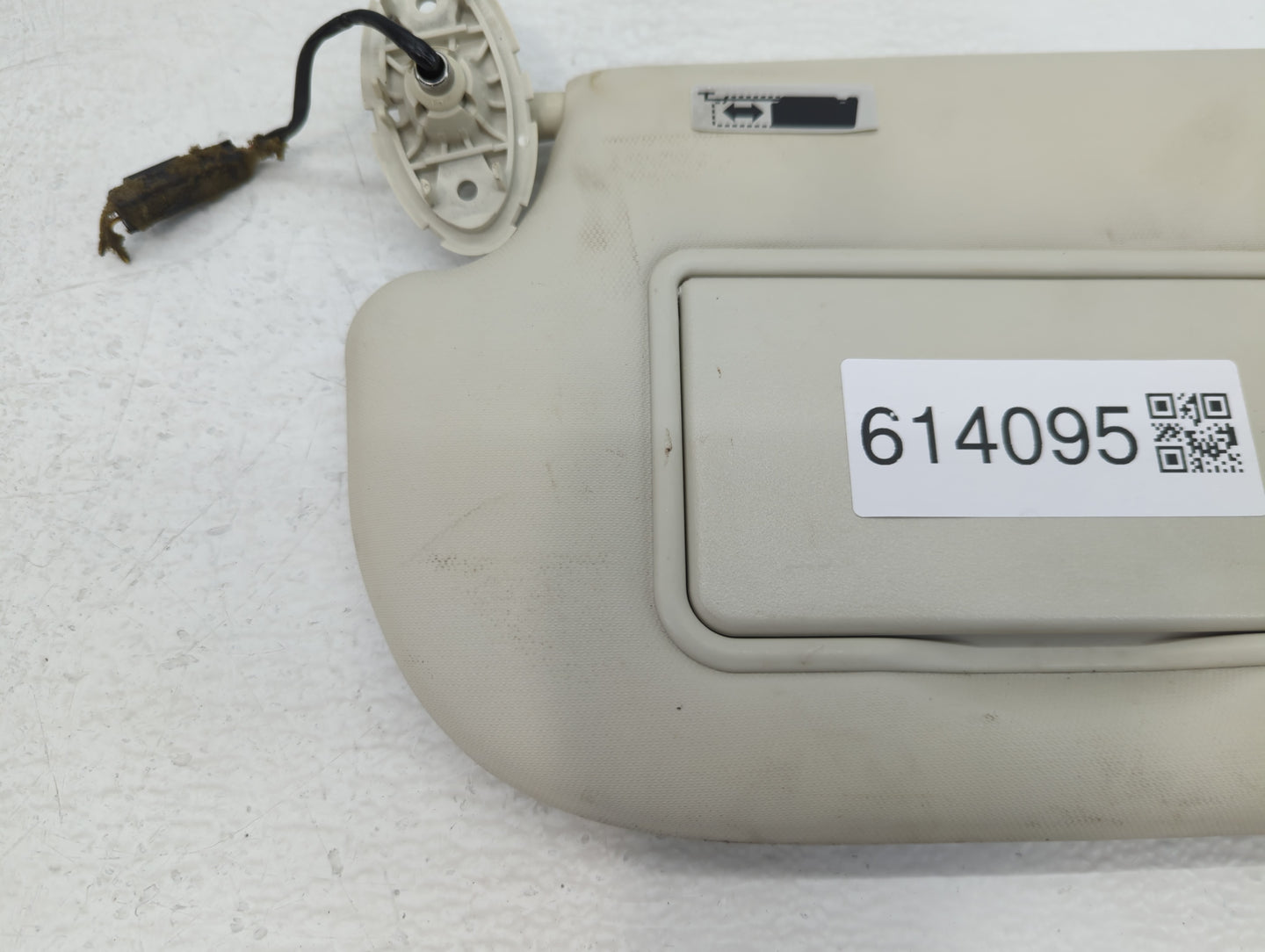 2013-2019 Ford Escape Sun Visor Shade Replacement Driver Left Mirror Fits Fits 2013 2014 2015 2016 2017 2018 2019 OEM Used A