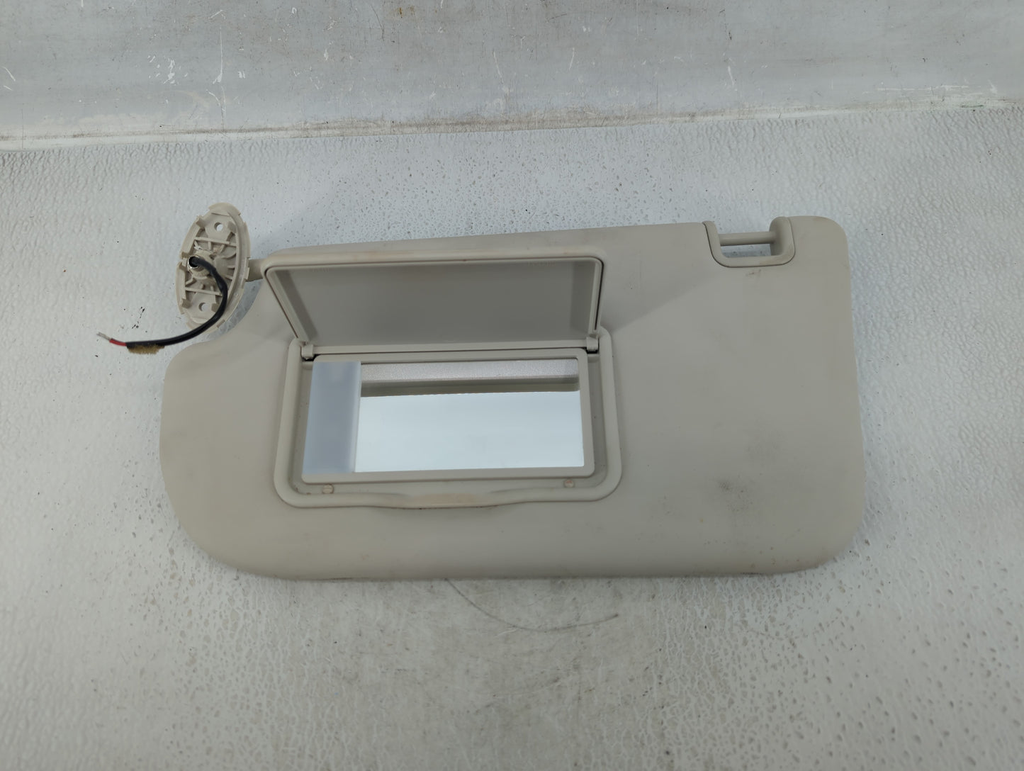 2013-2019 Ford Escape Sun Visor Shade Replacement Driver Left Mirror Fits Fits 2013 2014 2015 2016 2017 2018 2019 OEM Used A