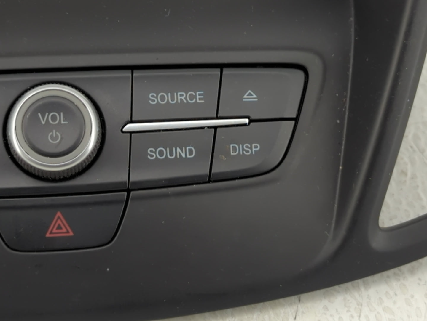 2017-2019 Ford Escape Radio Control Panel - Oemusedautoparts1.com